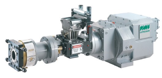 Rubber side feeding in TPR-TPV compounding
